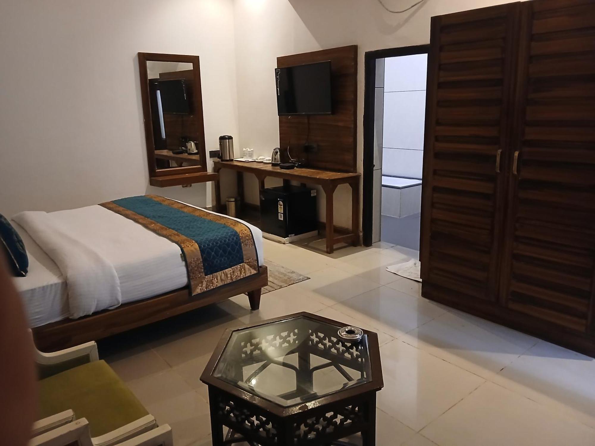 Panna Tiger Resort- Riverside Property Rājgarh Exterior foto